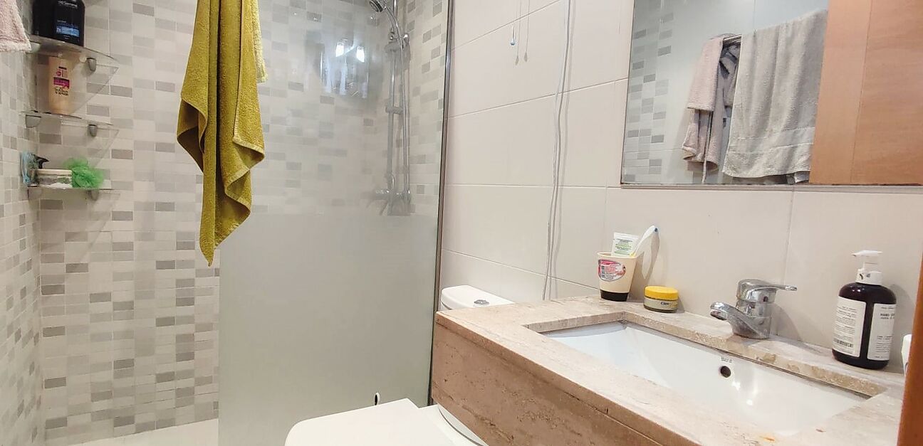 Casa adossada en venda a Hostalric a prop de tots els serveis