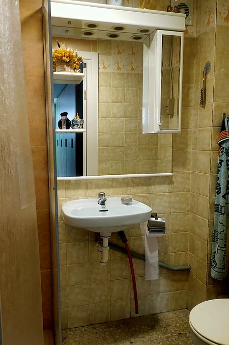 Piso y local en venta en Hostalric