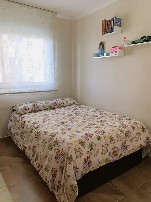 PISO EN VENTA EN HOSTALRIC