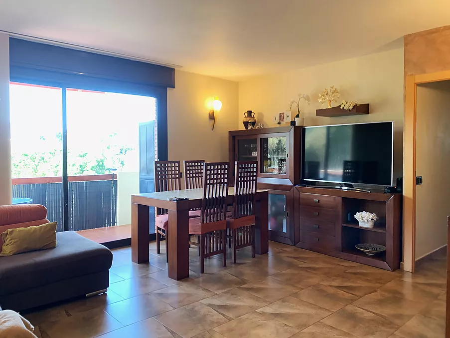 PISO EN VENTA EN HOSTALRIC