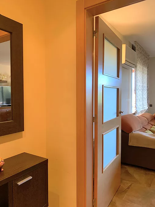 PISO EN VENTA EN HOSTALRIC