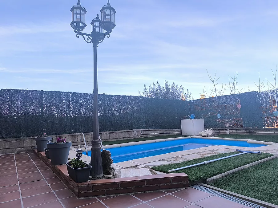 PIS DE PLANTA BAIXA EN VENDA A HOSTALRIC