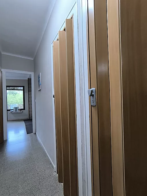 PIS EN VENDA A HOSTALRIC