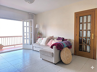 PIS EN VENDA A HOSTALRIC