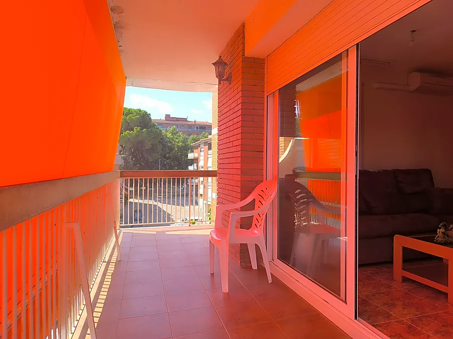 PISO EN VENTA EN HOSTALRIC