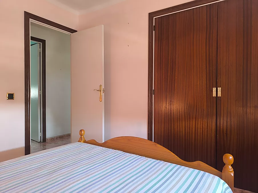 PISO EN VENTA EN HOSTALRIC