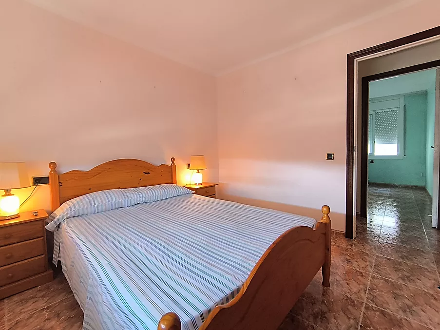 PISO EN VENTA EN HOSTALRIC