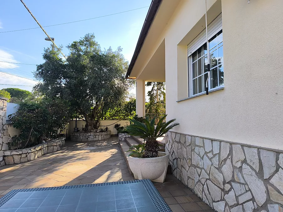 MAGNÍFICA TORRE EN VENTA EN LA ZONA DE TORDERA