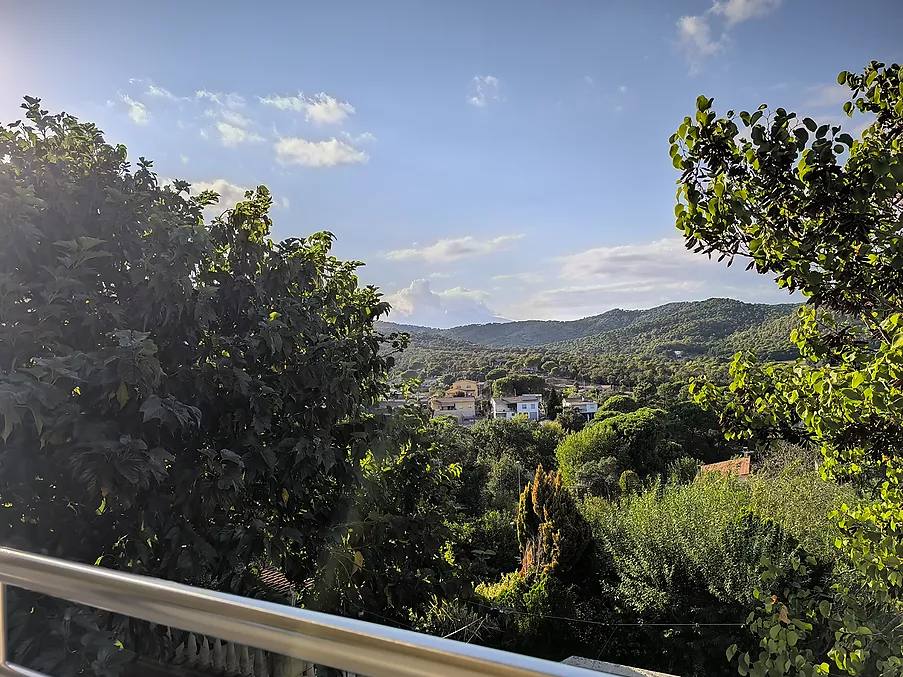 MAGNÍFICA TORRE EN VENTA EN LA ZONA DE TORDERA