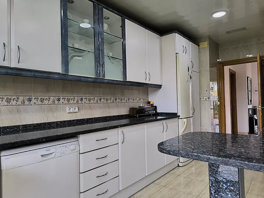 MAGNÍFICA TORRE EN VENTA EN LA ZONA DE TORDERA