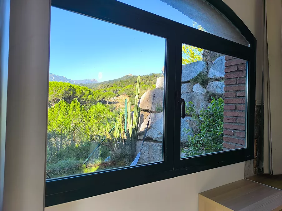 Torre en venda a Sant Feliu de Buixalleu