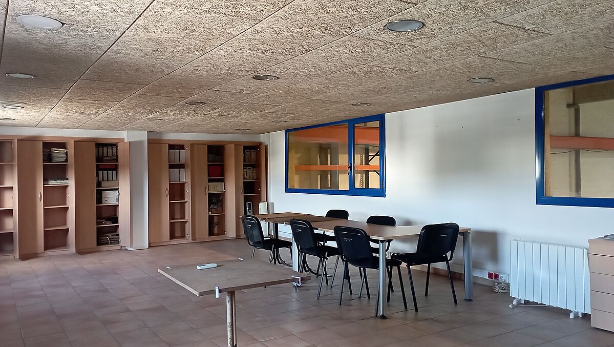 NAVE INDUSTRIAL EN SANT FELIU DE BUIXALLEU