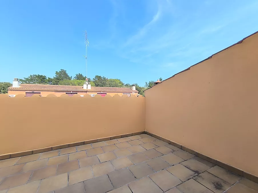 Casa adossada en venda a Hostalric