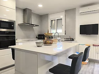 Casa adossada en venda a Hostalric