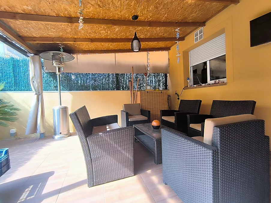 Casa adossada en venda a Hostalric